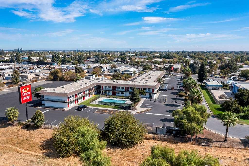 Econo Lodge Stockton Near I-5 Fairgrounds Exterior photo