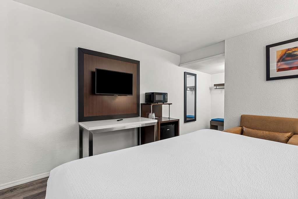 Econo Lodge Stockton Near I-5 Fairgrounds Room photo