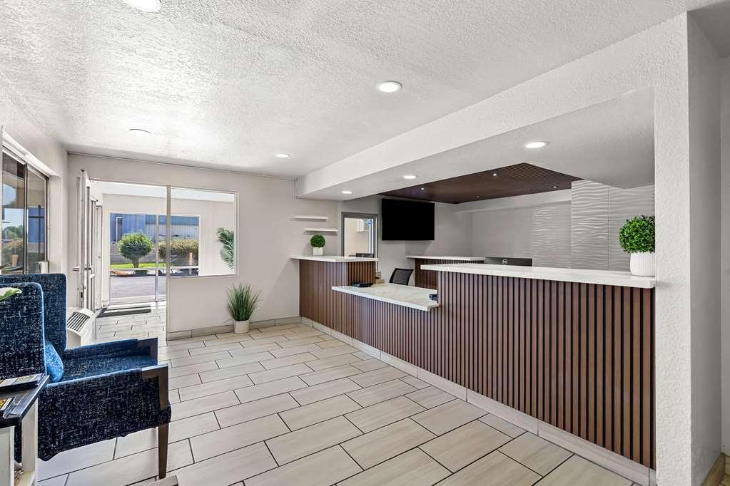 Econo Lodge Stockton Near I-5 Fairgrounds Interior photo